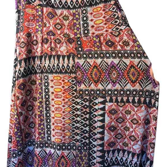 NWOT-Bisou Bisou Multicolor Geometric Maxi Dress - Picture 5 of 8